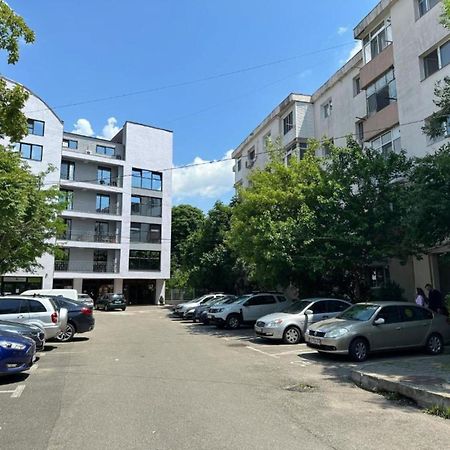 Page1 Ultracentral Apartament Targoviste Eksteriør bilde